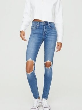 Levi's Women's 26 721 High Rise Distressed Skinny Jeans